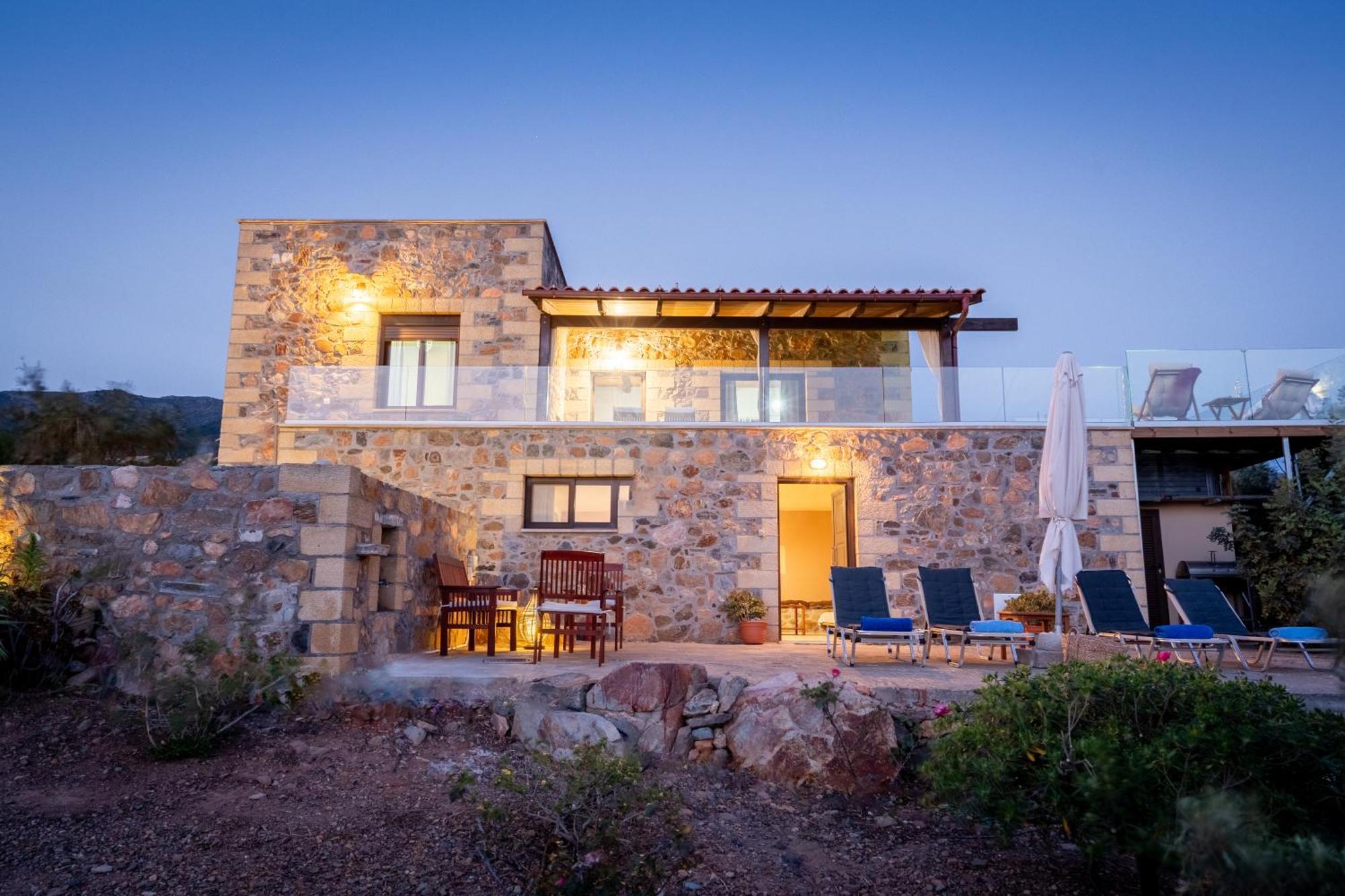 Blue Pearl Villa AmigdhalokeFálion Esterno foto